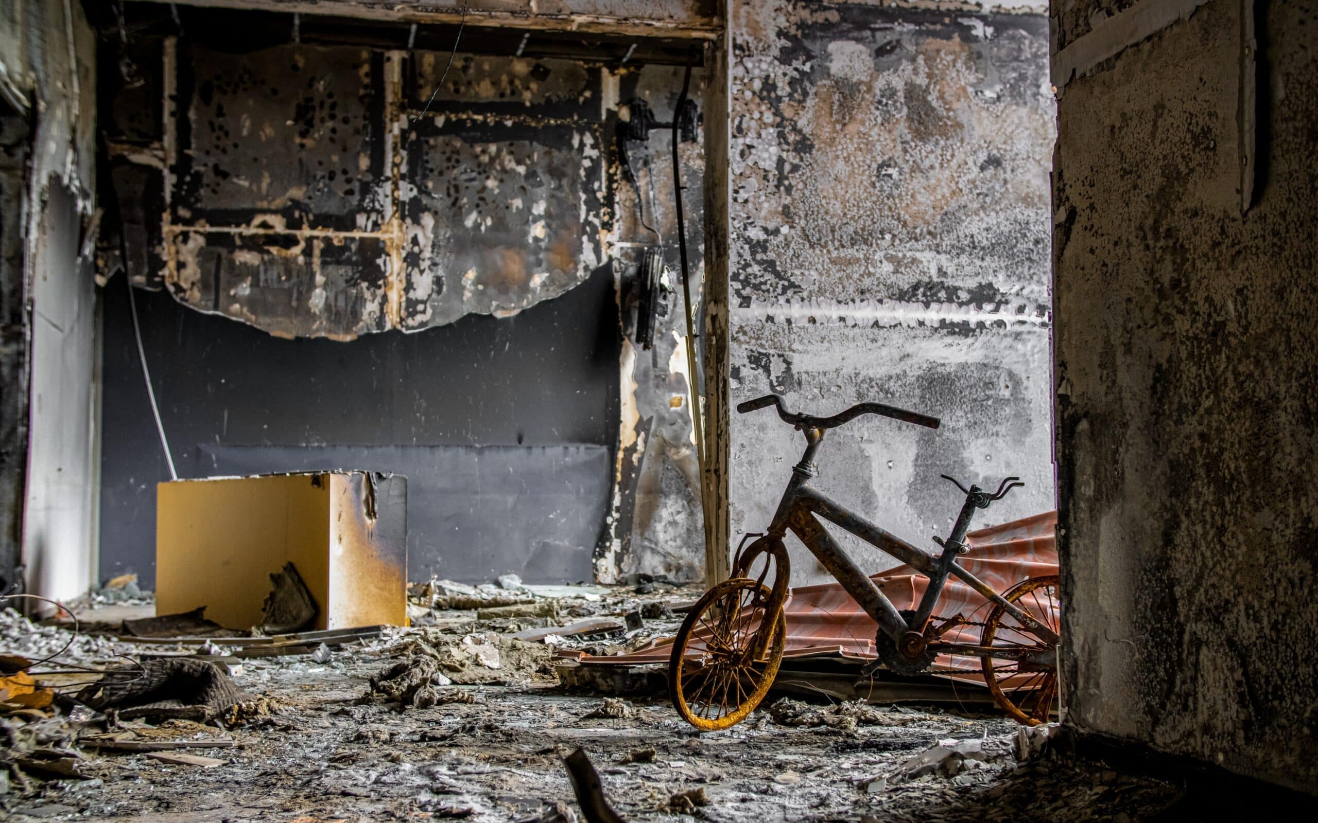 Irpin,,Ukraine,-,May,22,,2022:,A,Burned,Children's,Bicycle